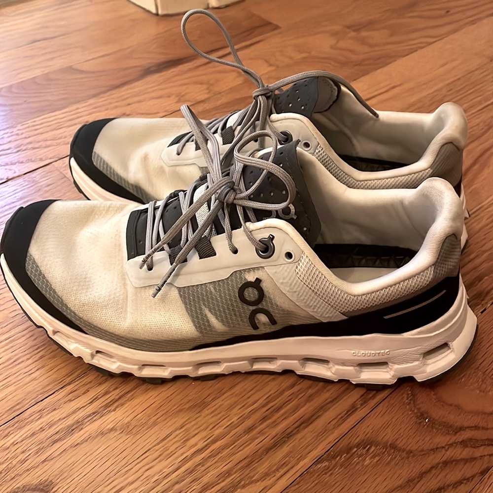 On cloud womens shoes